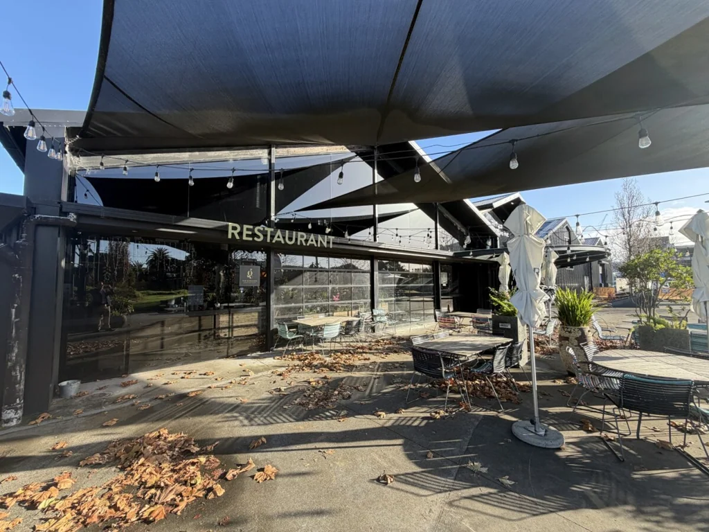 Henderson Valley Premium Restaurant Premises with Modern Fitout