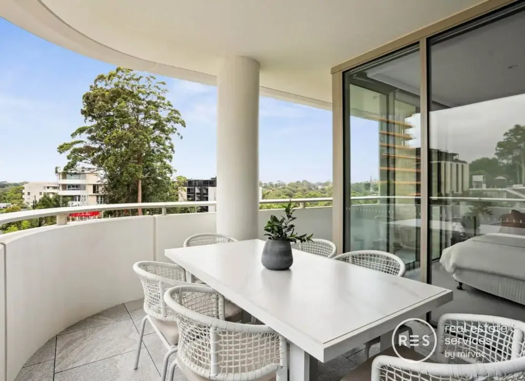 Modern & Spacious 3-Bedroom Apartment in NINE by Mirvac with Double Parking