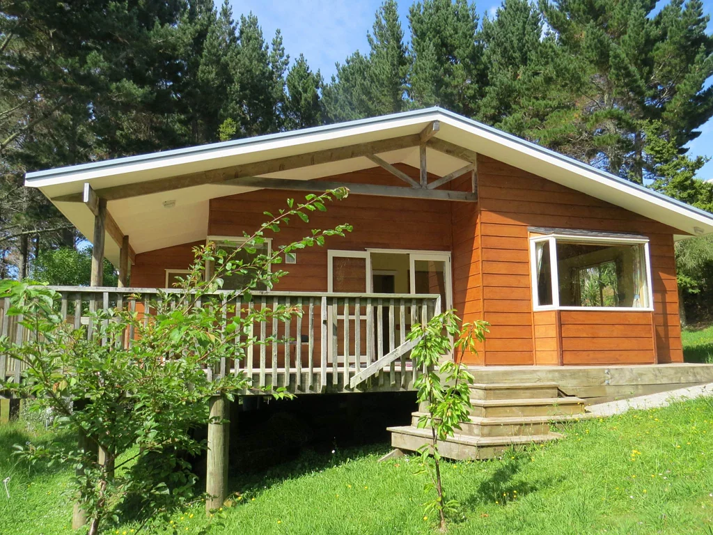 Cozy 2-Bedroom Home with Double Garage