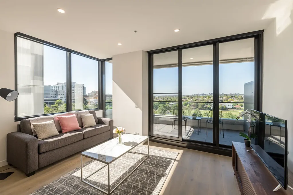 Modern Two-Bedroom Two-Bathroom Fully furnished @Prime Location