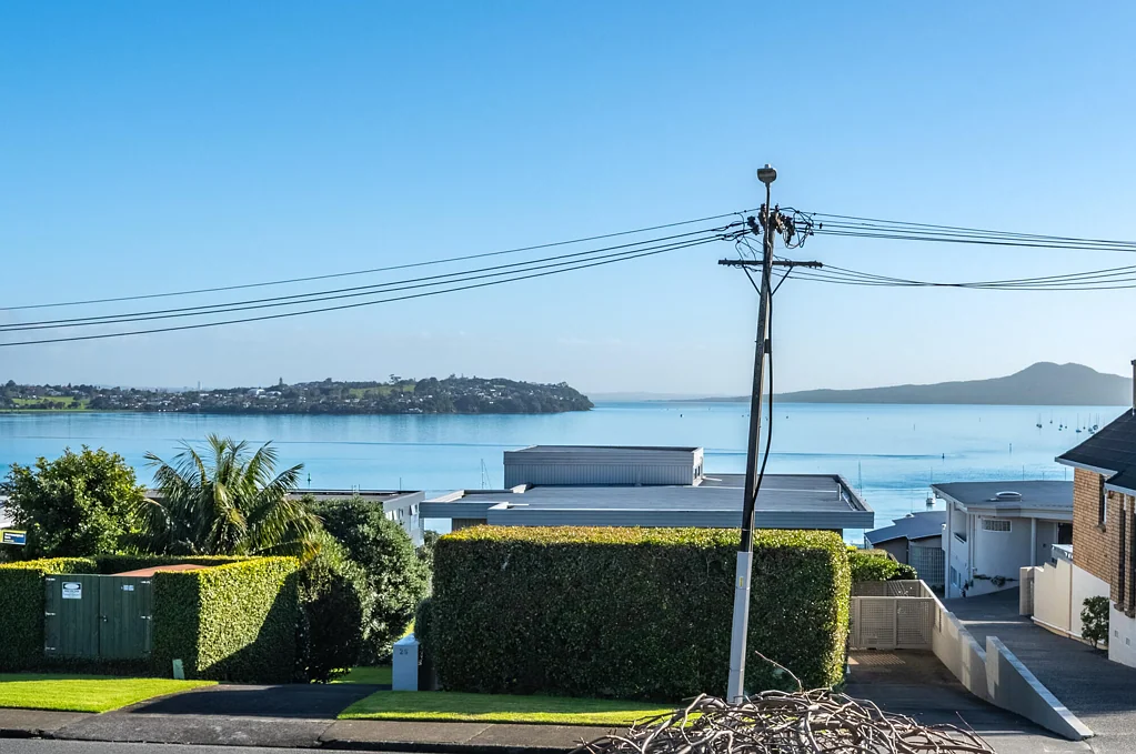 Bucklands Beach 4Habitaciones Views, space, Macleans - a home for everyone