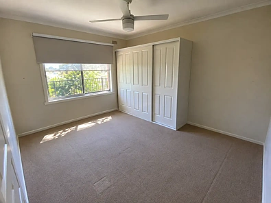 19 Riley Street, Traralgon, VIC 3844, 3 phòng ngủ, 1 phòng tắm, House