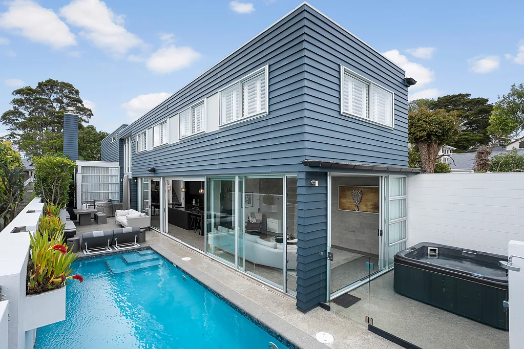 Mount Eden 4Phòng ngủ Contemporary Living - The Masterclass