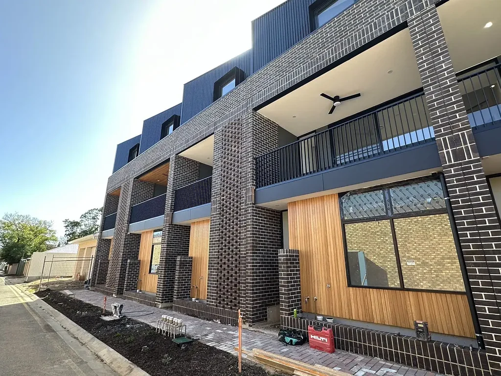Near New Design Home in Sought-after Eastern Location