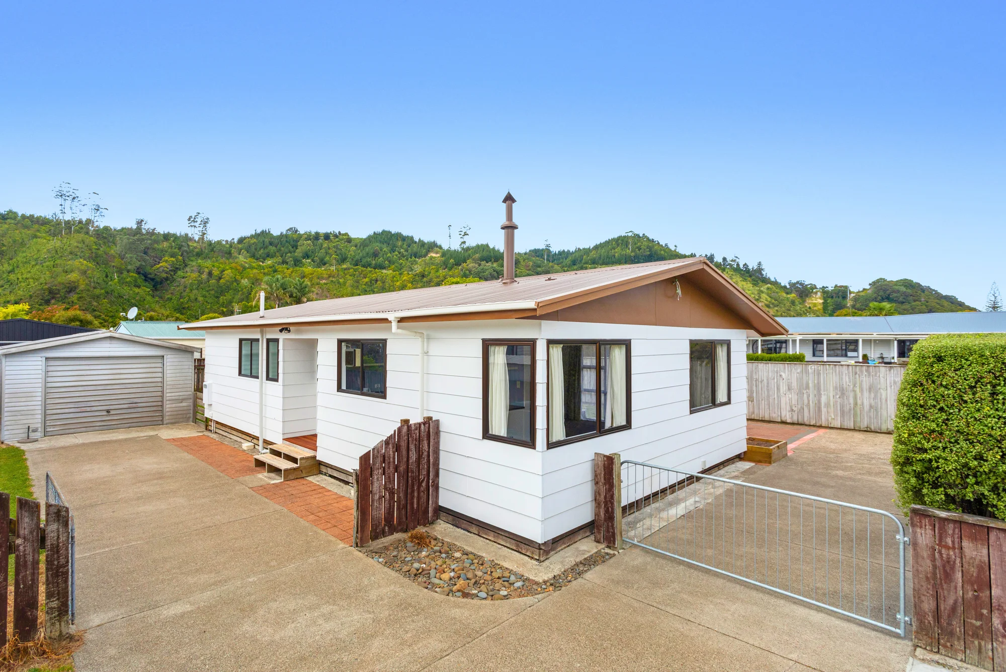 Whakatane 3Phòng ngủ Bring Your Offer - Must Be Sold!