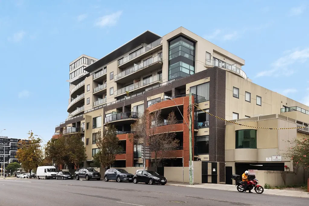 Living In St Kilda