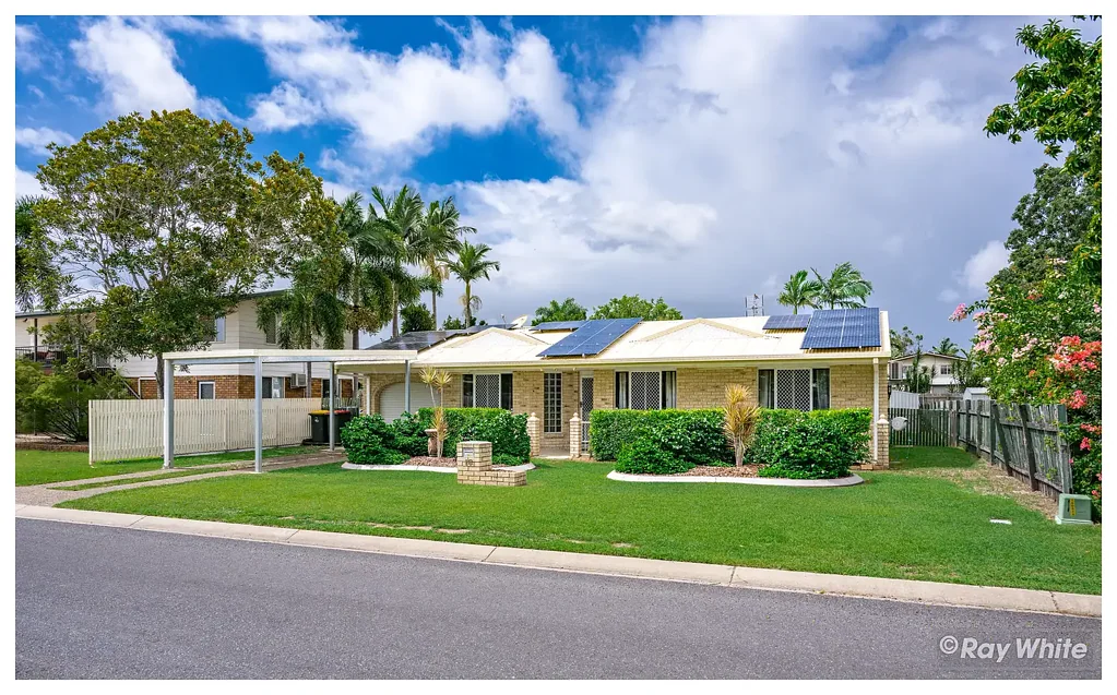 18 Bondeson Drive, Parkhurst, QLD 4702