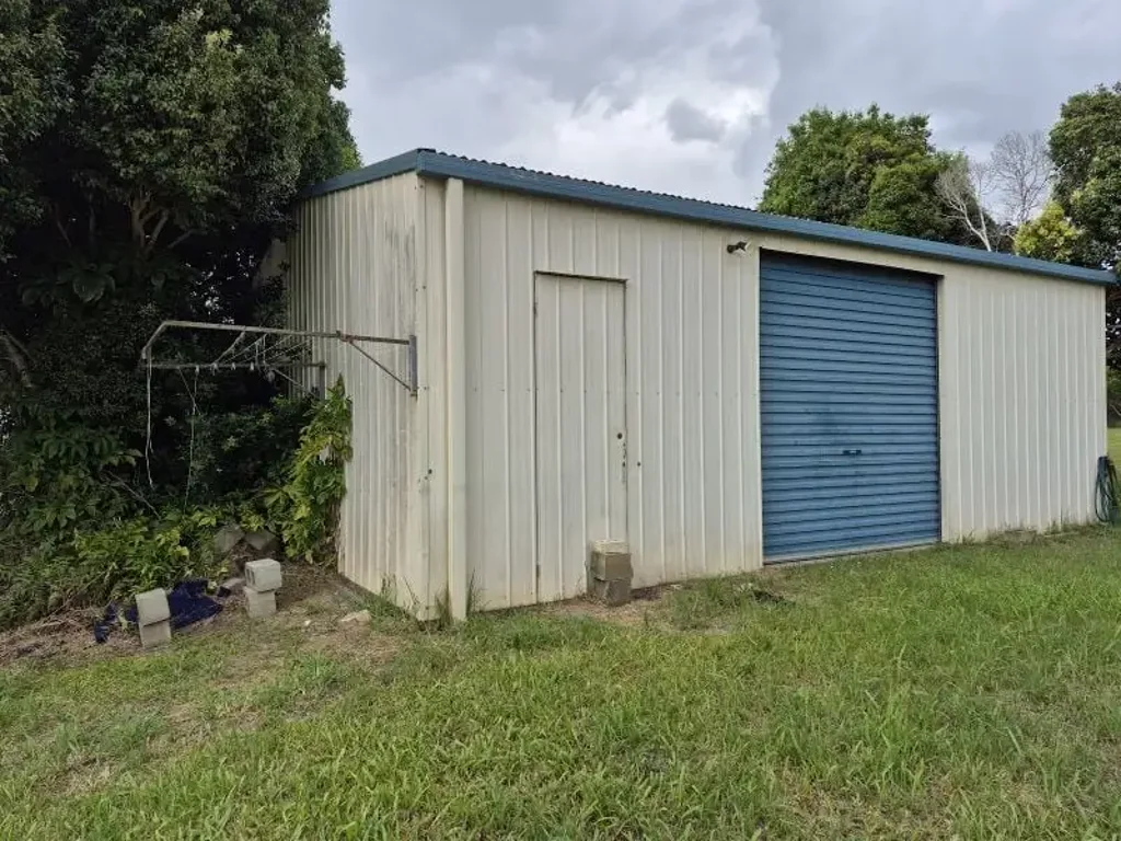 Cooloola Cove Shed and Land in a Prime Location - Just Metres From Woolies and Minutes From the Water