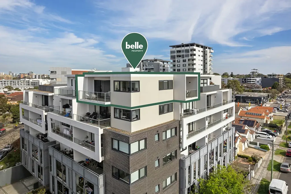 Homebush 2ਬੈੱਡਰੂਮ North-Facing, Top Floor Entertainer on 132SQM | Penthouse