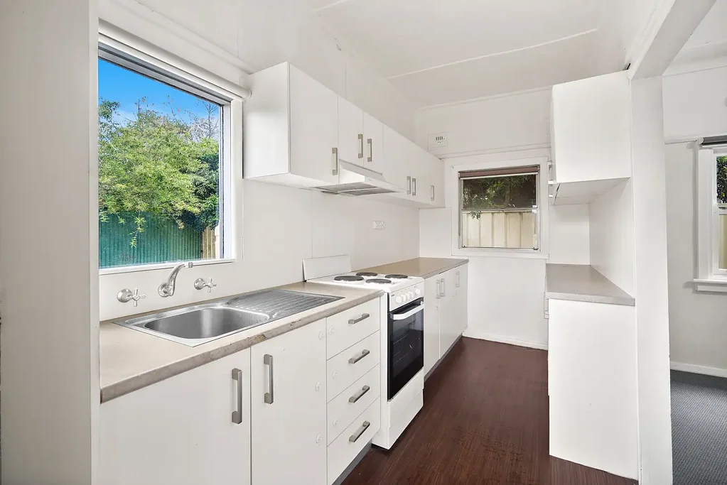 Refurbished 2-Bedroom Home in East Corrimal