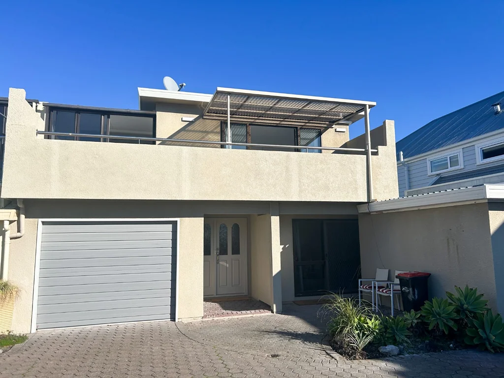 Coastal living, 2-bedroom home.
