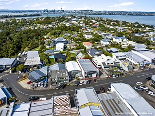 25 Enterprise Street, Birkenhead, North Shore City