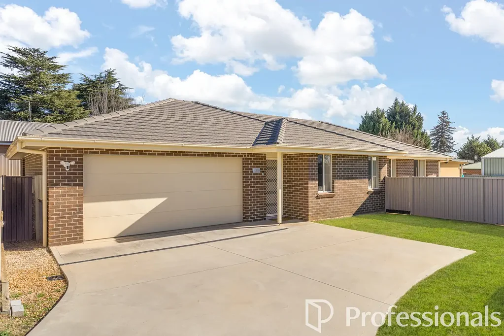 20A Cooper Crescent, Gormans Hill, NSW 2795
