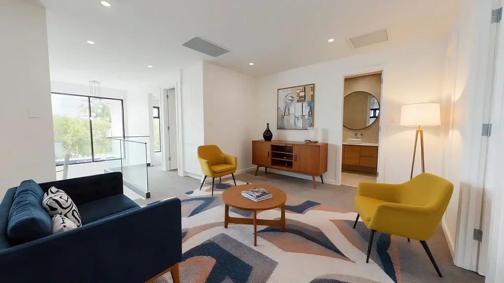 Glengowrie 4房  A Brand-New Torrens Tittle with downstairs Master bedroom