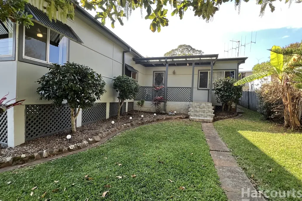 Light, Spacious and Move-In Ready