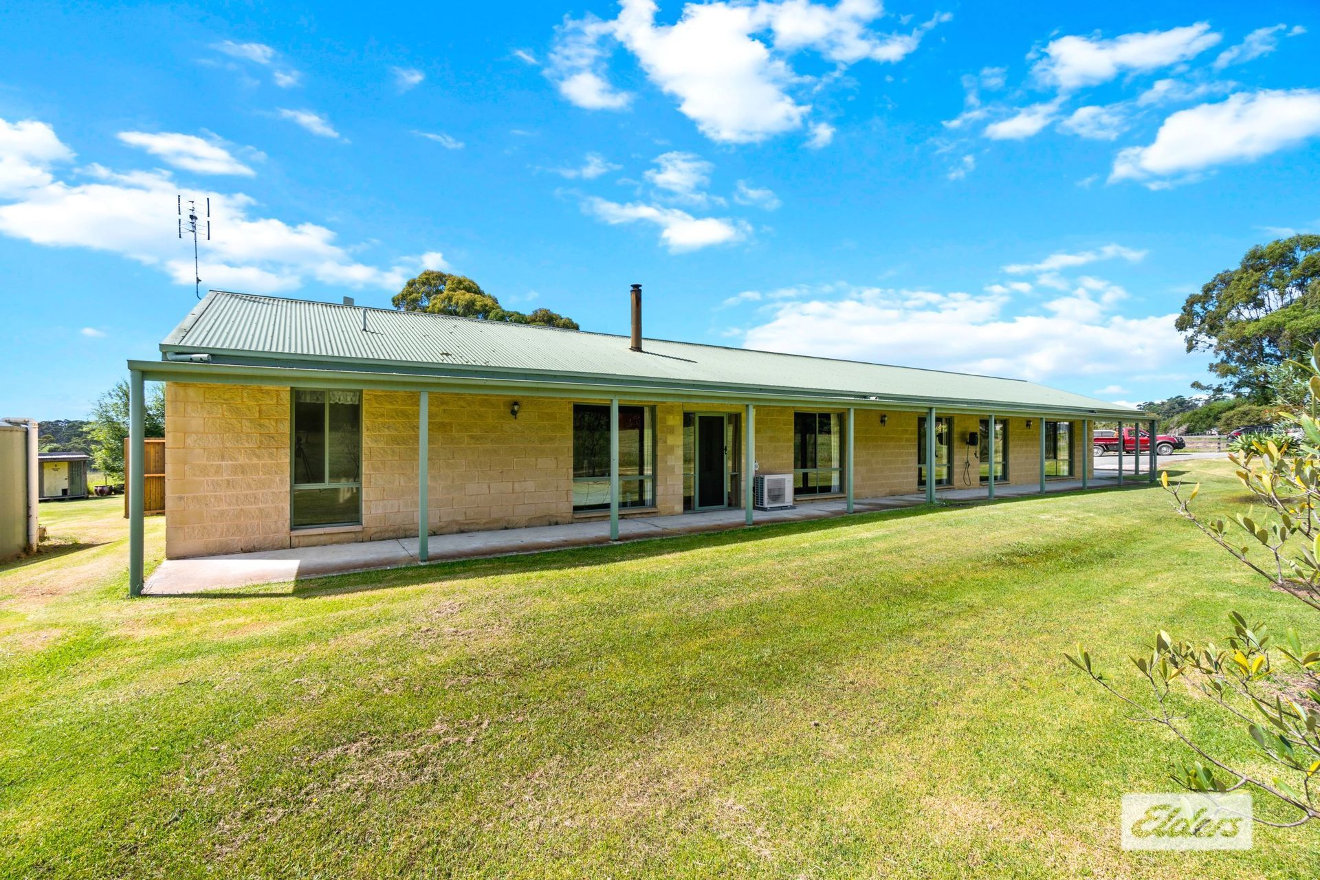 305 LAKE TYERS BEACH RD, TOORLOO ARM VIC 3909, 0房, 0浴, House