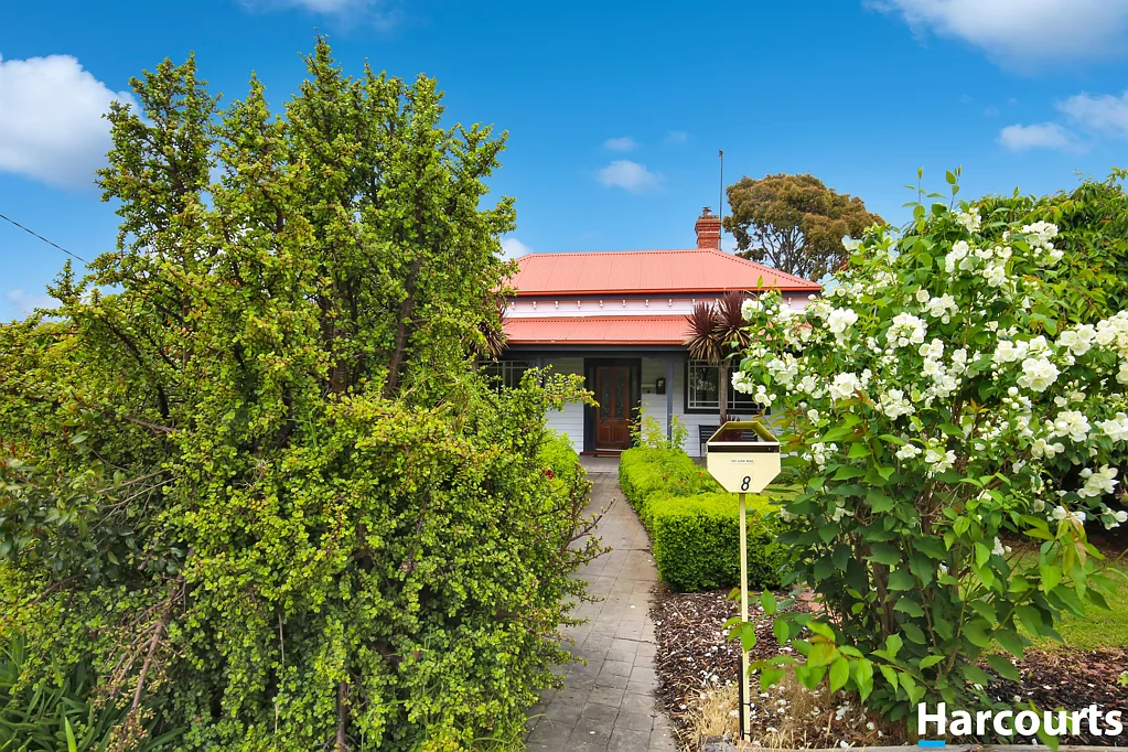 8 Bazley Street, Leongatha, VIC 3953