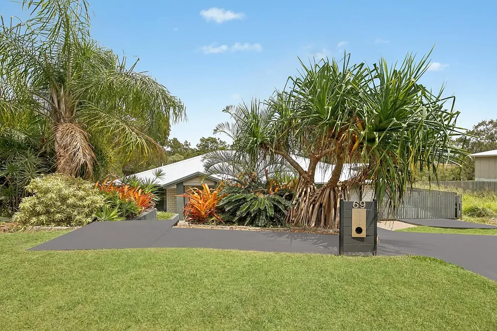69 Carbeen Drive, Taranganba, QLD 4703