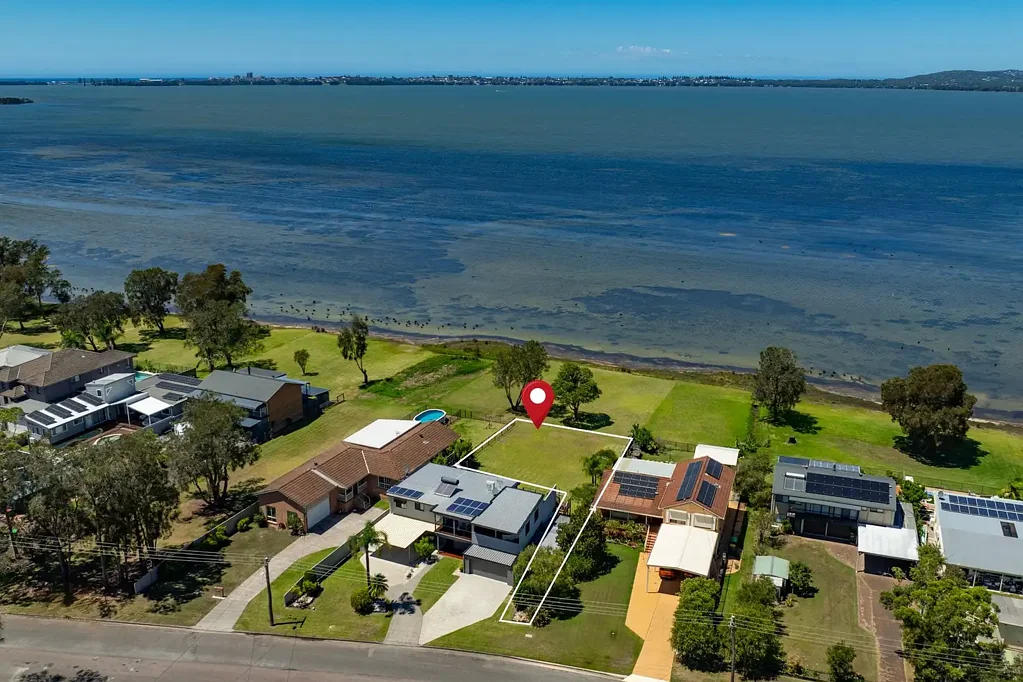 Chittaway Bay Waterfront Wonderland - Vacant Land Lakefront Reserve - Views as Far as the Eye Can See