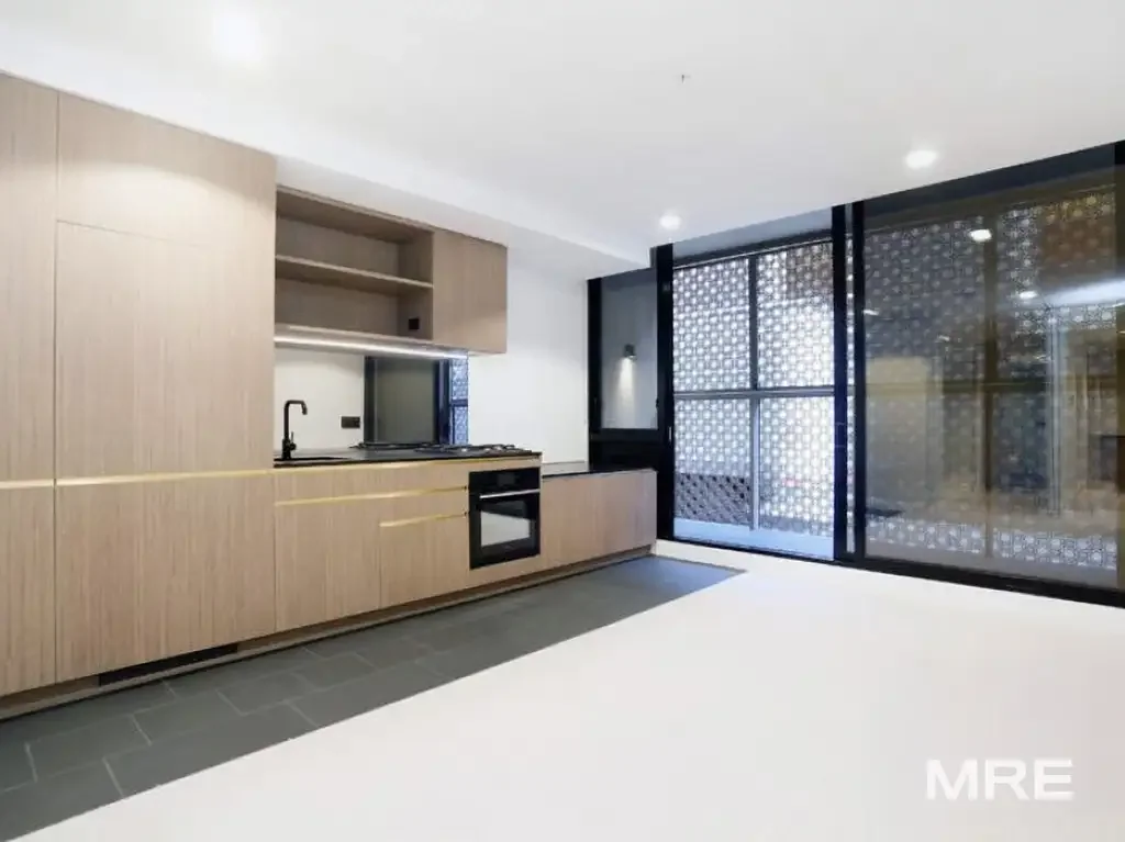 Stylish South Melbourne living in a prime location