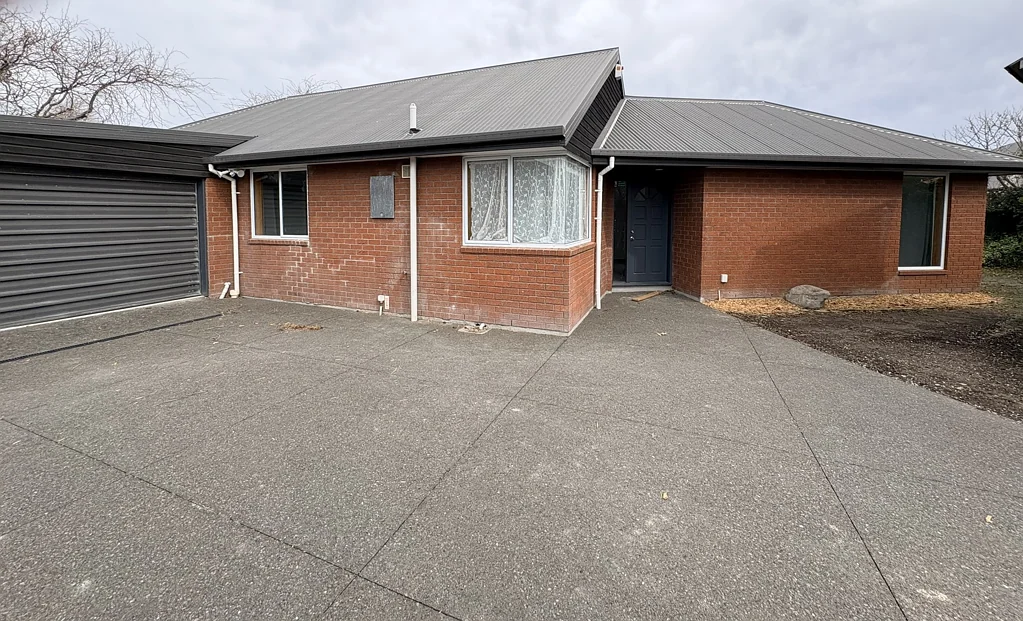 31 Castletown Place