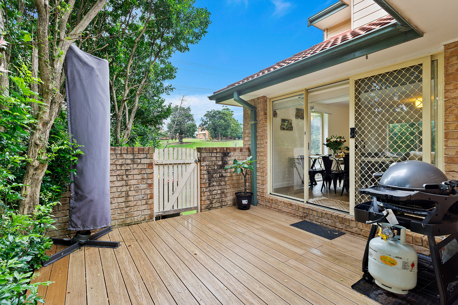 UNIT 1 25 NICHOLSON RD, WOONONA NSW 2517, 0 chambres, 0 salles de bain, Townhouse