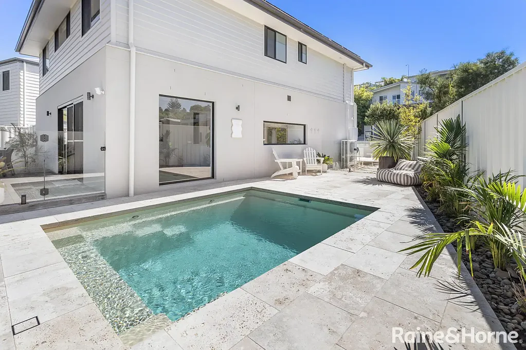 Kiama 4房  Coastal Luxury with a Private Pool Oasis!