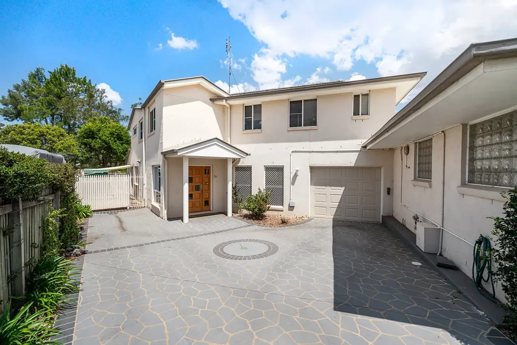 Centenary Heights 3Kwarto A Spacious Parkside Retreat with Exceptional Privacy & Lifestyle Appeal