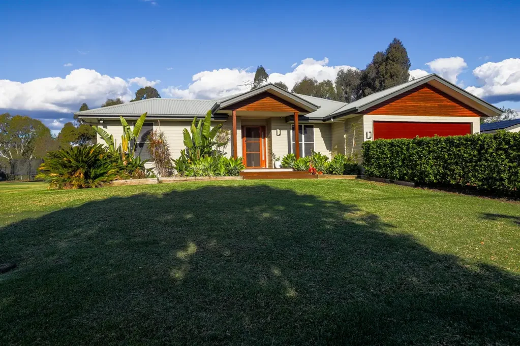 Dalby 4 Slaapkamer Modern Family Living with Premium Upgrades