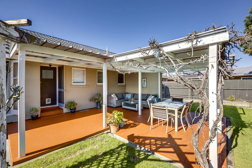 Tamatea 3chambre Sunny, Convenient, Huge Garaging & Entertaining