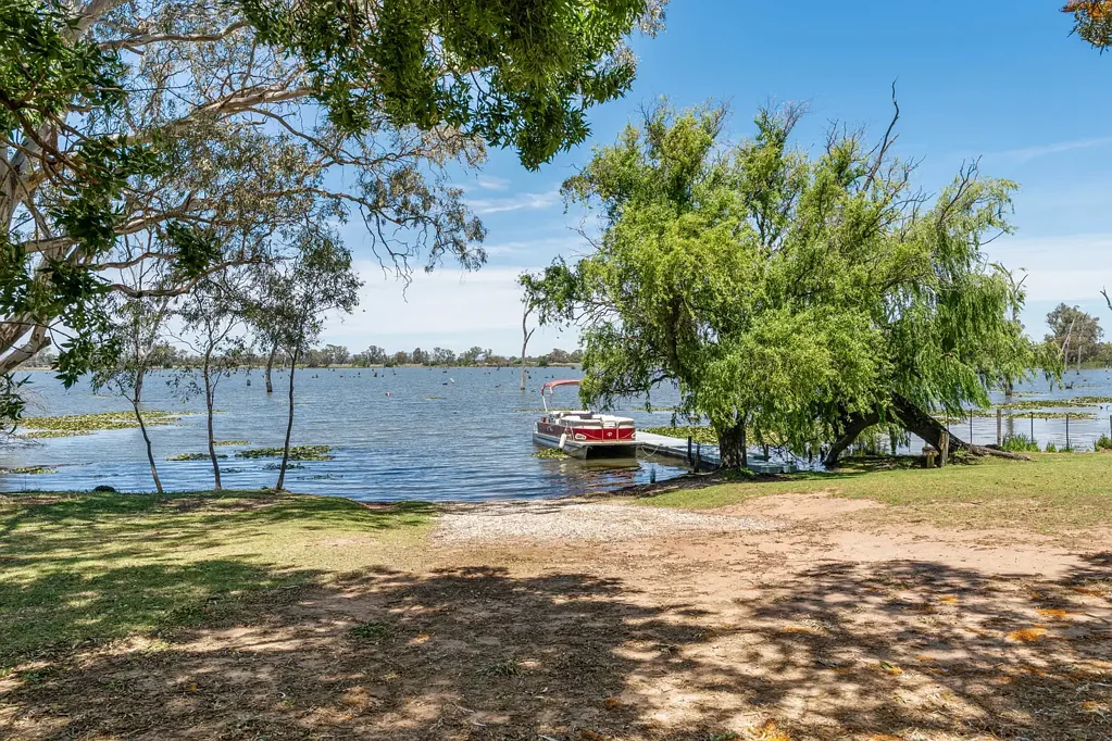 Goulburn Weir 2ห้องนอน "The Lake House"