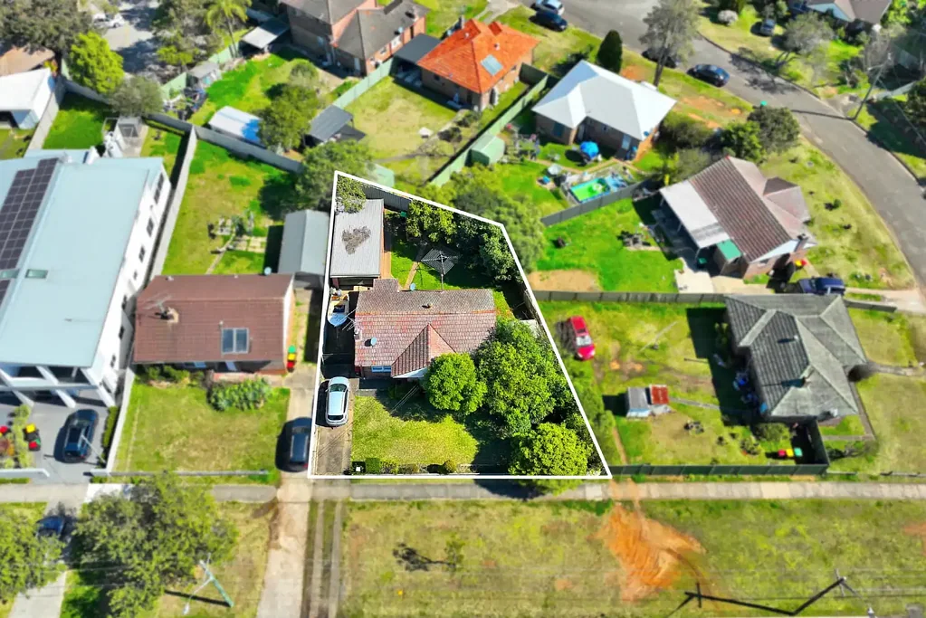 45 Jacques Avenue, Peakhurst, NSW 2210