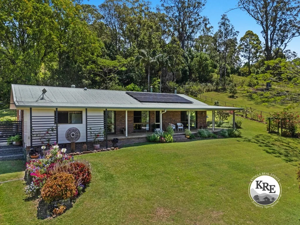 Kyogle 4कमरा Charming Family Home on 8.4 Acres – Perfect Blend of Comfort and Space!