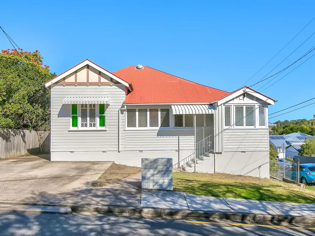 Convenience in Greenslopes