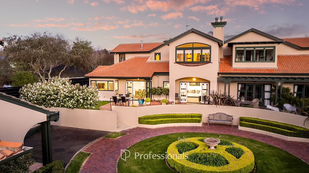 Heretaunga 3房  Terrace Villas Elegance – Motivated Vendor!