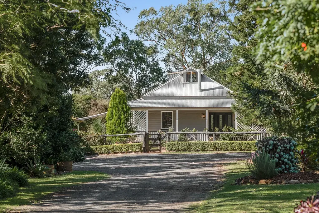 "Reushle Views" 268 Reushle Road, Geham, QLD 4352