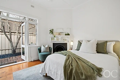 Kwarto - 16 Meredyth Avenue, Millswood, SA 5034