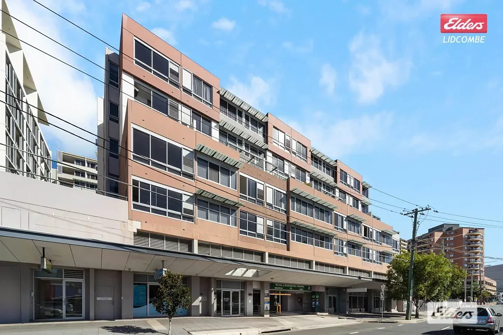 Hurstville 1Moenga STYLISH ONE BEDROOM + STUDY IN THE HEART OF HURSTVILLE