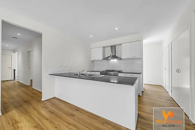 165 Lineham Drive, Cranbourne East, VIC 3977, 4 Bedrooms, 2 Bathrooms, House