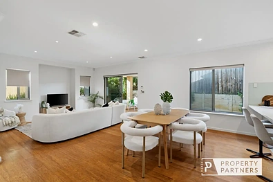 Wembley Downs 5 Slaapkamer SPACE, STYLE, & A TRANQUIL LOCATION