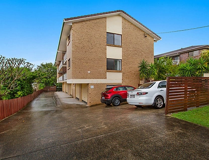 2/10 Lucinda Street, Taringa, QLD 4068, 2房, 2浴, Unit