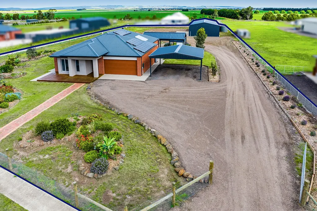 Bannockburn 4房  Spacious Family Living with Shedding to Match!