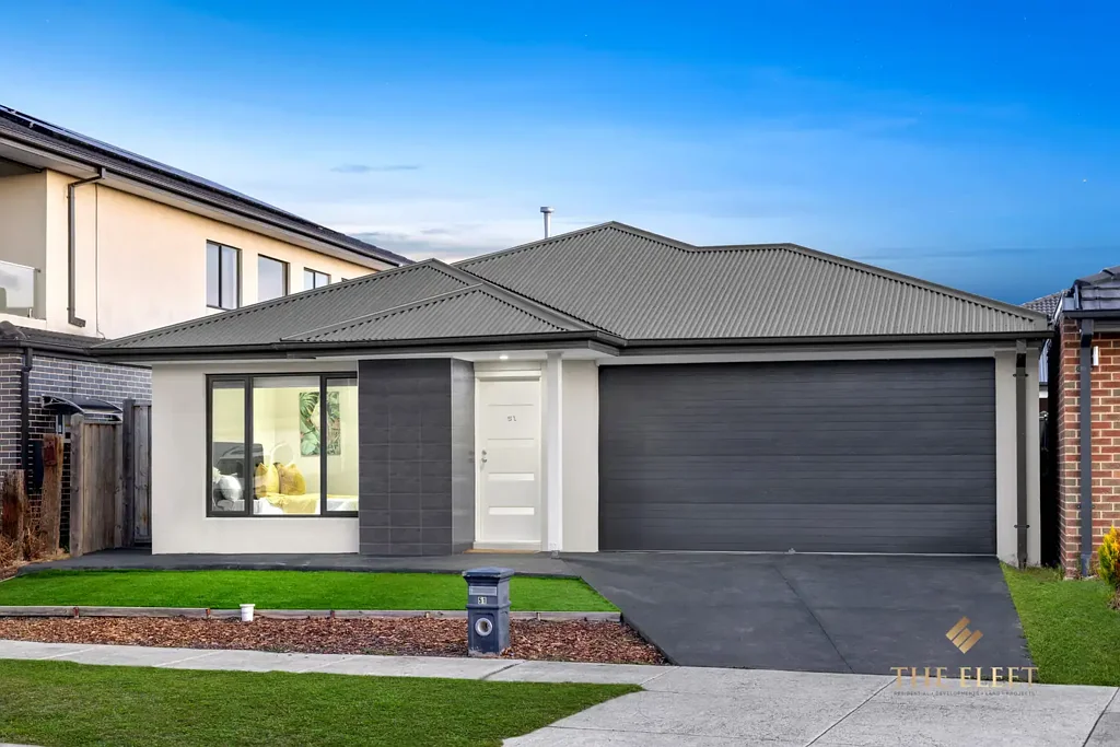 Point Cook 4બેડરૂમ EAST FACING Stunning Family Home in Prime Point Cook Location!