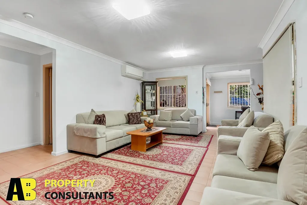 35A Hawksview Street, Merrylands, NSW 2160