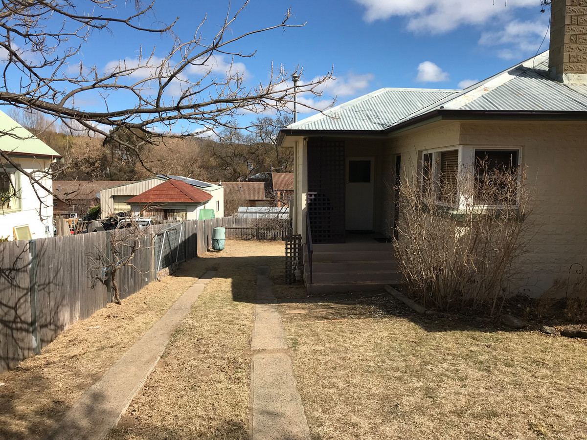 31 CREEK ST, COOMA NSW 2630, 0 rūma, 0 rūma horoi, House