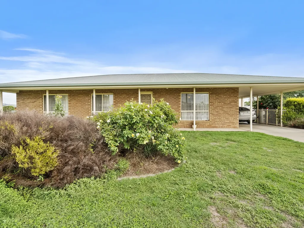 32 Pinot Crescent, Corowa, NSW 2646