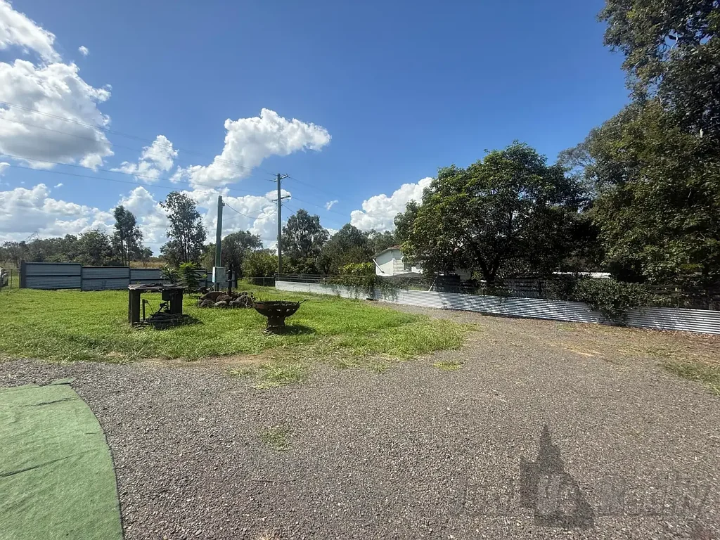 9 Causeway Road, Booyal, QLD 4671