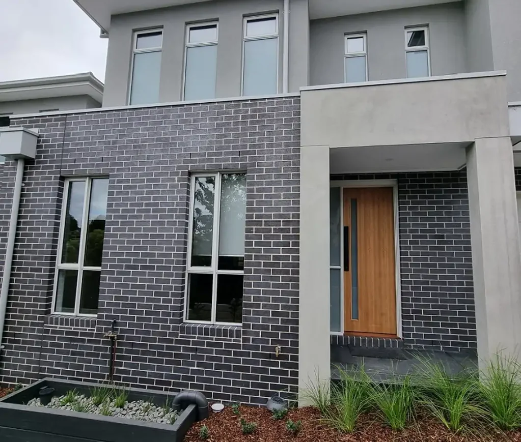 Stunning 3 Bedroom Townhouse in the perfect location