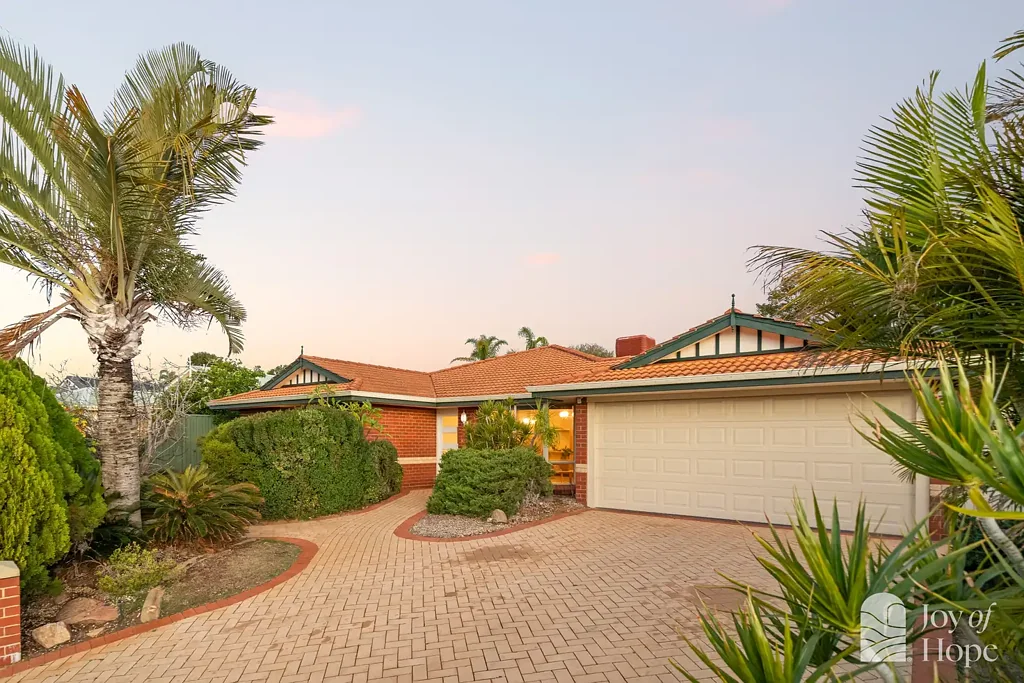 Iluka 4房  A BLANK CANVAS FOR COASTAL LIVING