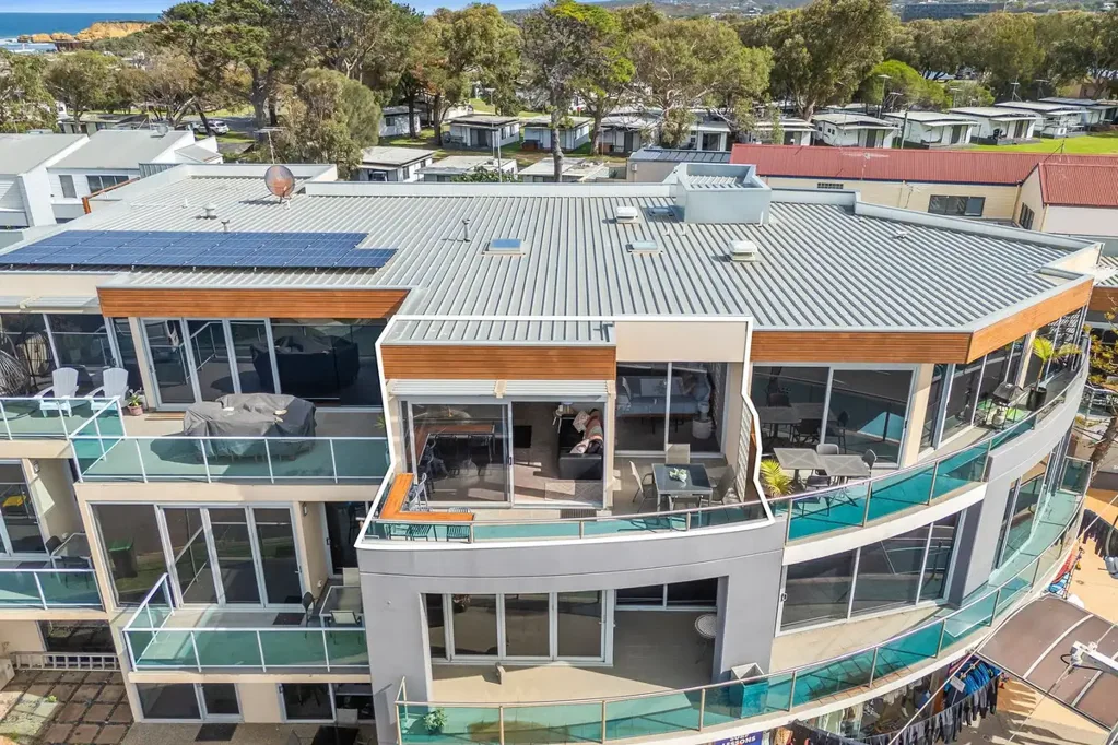 Torquay 2 Slaapkamer BEACHSIDE LIVING AT ITS BEST – PRIME TORQUAY APARTMENT